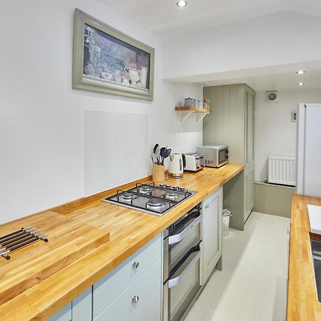 Host & Stay - 1 Coastguard Cottages Scarborough Eksteriør bilde