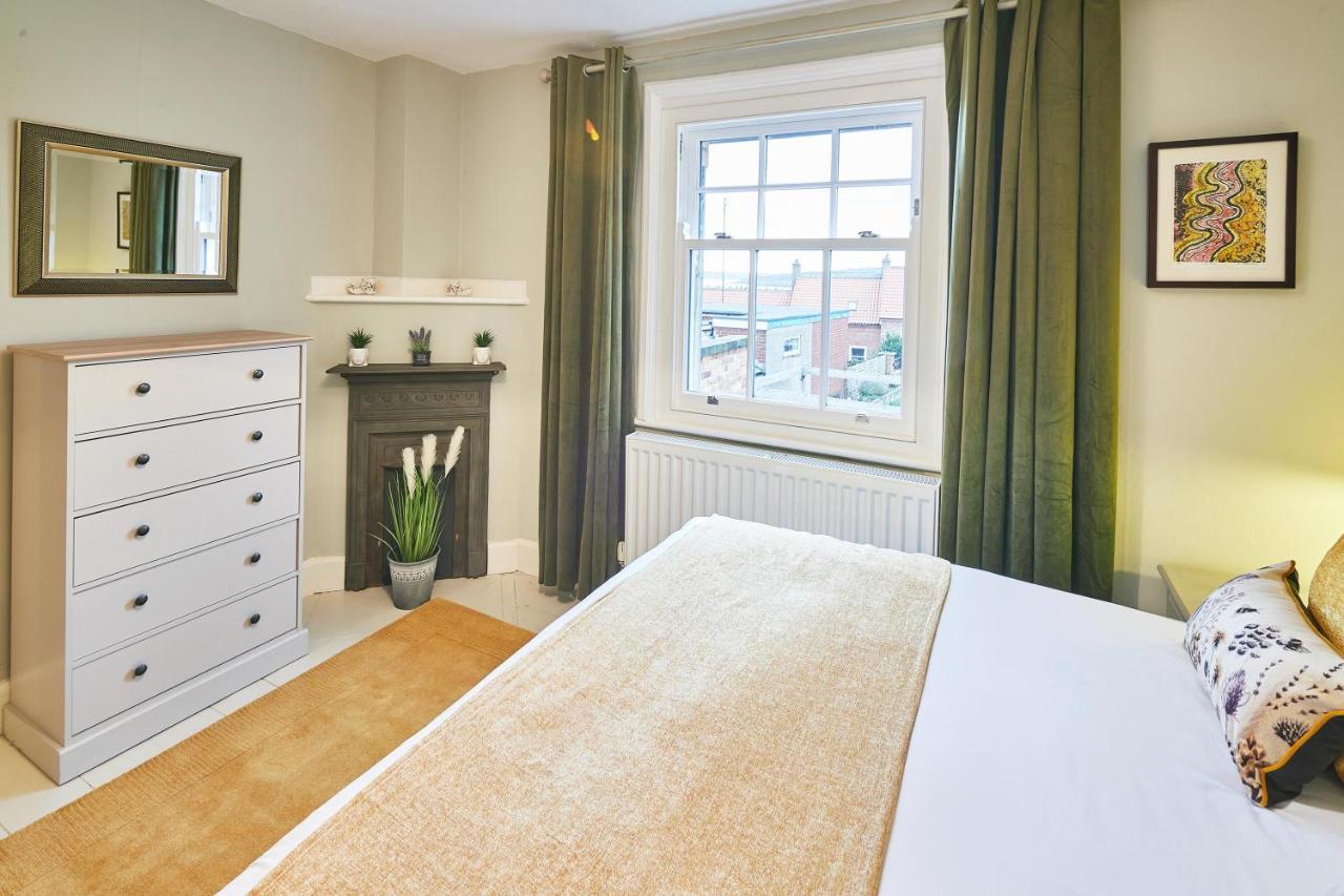 Host & Stay - 1 Coastguard Cottages Scarborough Eksteriør bilde